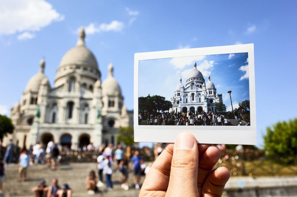 Destinația de călătorie numărul 1 pentru generația Z, în această toamnă. E în Europa, iar tinerii preferă vizitele la târguri și muzee 1004712