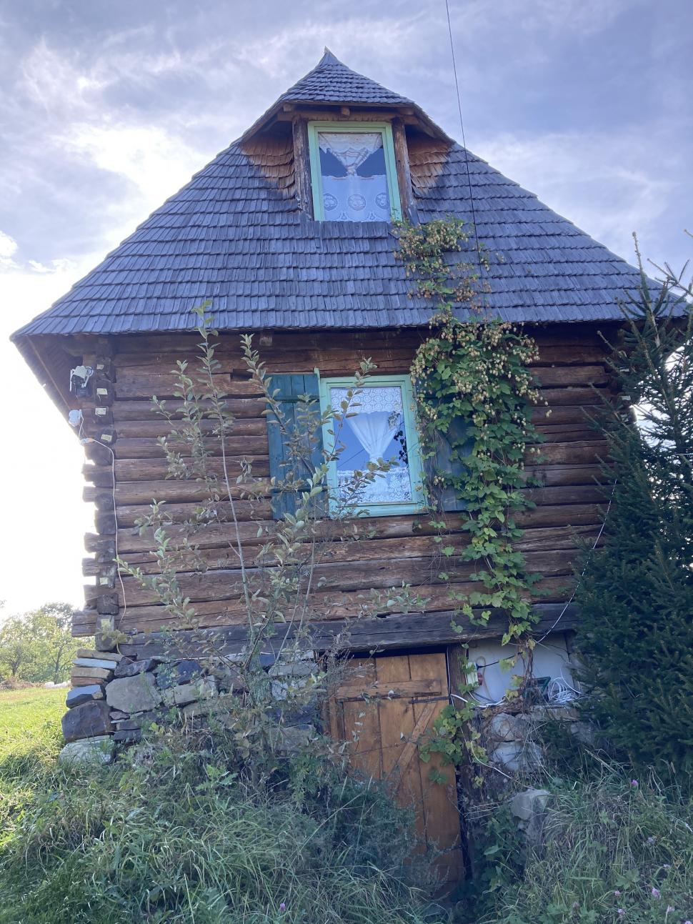 Destinaţiile de vacanţă preferate de turiști în Maramureș vara aceasta: Satul Breb, Mocăniţa, bisericuţele de lemn şi locurile inedite 1003640