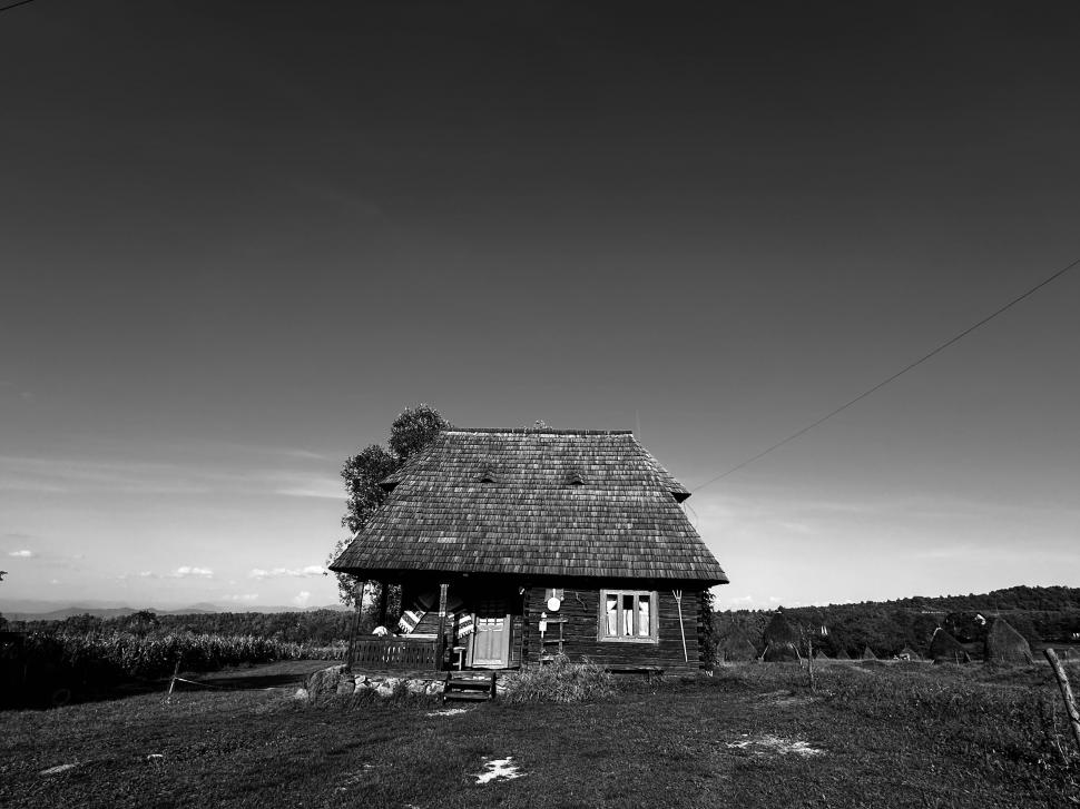 Destinaţiile de vacanţă preferate de turiști în Maramureș vara aceasta: Satul Breb, Mocăniţa, bisericuţele de lemn şi locurile inedite 1003675