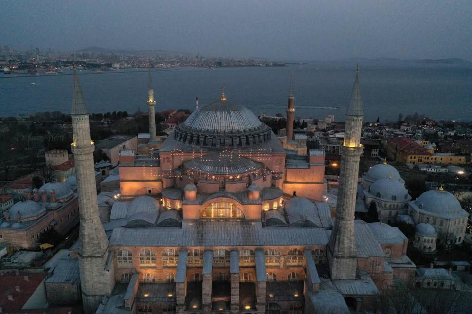 Hagia Sofia: Secretele megastructurii vechi de 1.600 de ani, care a supraviețuit prăbușirii imperiilor 1005107