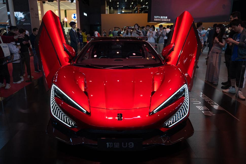 Cea mai rapidă supermașină electrică din lume: YANGWANG U9 Track Edition tocmai a doborât recordul de viteză pentru vehicule electrice 1005519