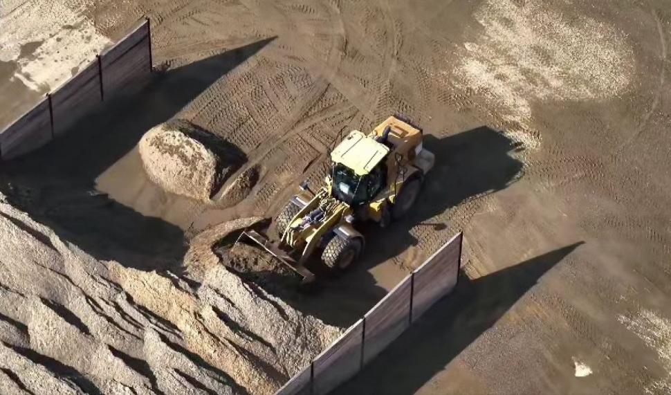 Imagini de pe șantierul Autostrăzii Sibiu-Piteşti. Pe Secțiunea 3 se folosește o tehnologie cum nu a mai existat în România 1006058