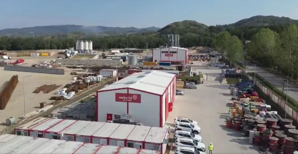 Imagini de pe șantierul Autostrăzii Sibiu-Piteşti. Pe Secțiunea 3 se folosește o tehnologie cum nu a mai existat în România 1006090