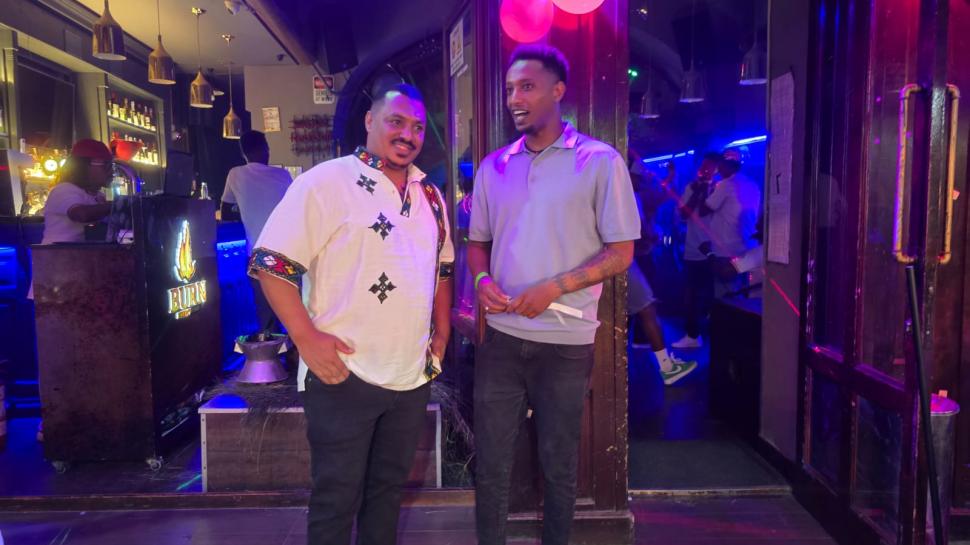 Cum s-a dat timpul înapoi cu 7 ani azi-noapte, în centrul Bucureștiului. Comunitatea de etiopieni a intrat în... 2018 1007074