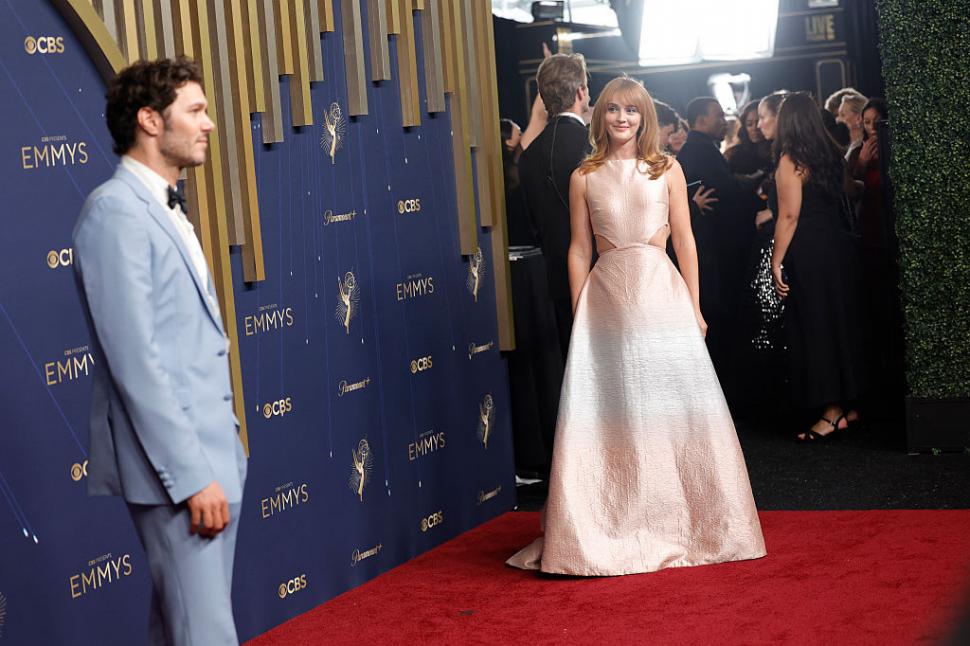 Cele mai spectaculoase ținute de la Emmy 2025. Vedetele care au atras toate privirile pe covorul roșu 1007244