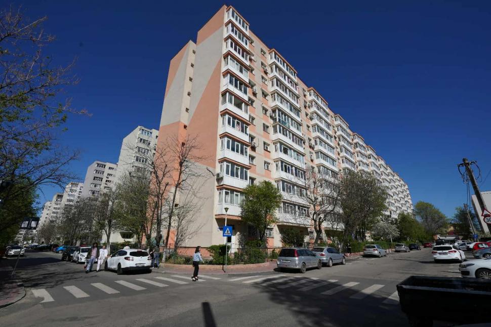 Cum se diferențiază sectoarele Capitalei: Reabilitarea termică și eficiența energetică a blocurilor din București  1007953