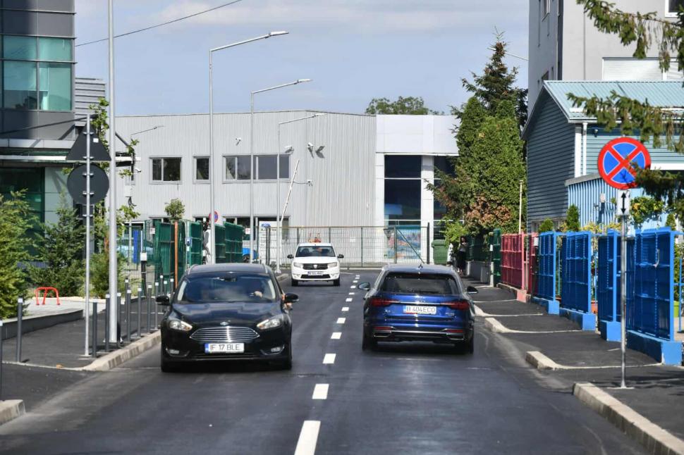 Pasajul Ciurel nu mai e „cel mai scump viraj la stânga din România”. Strada Amilcar Săndulescu, proaspăt modernizată, a salvat situația 1007957