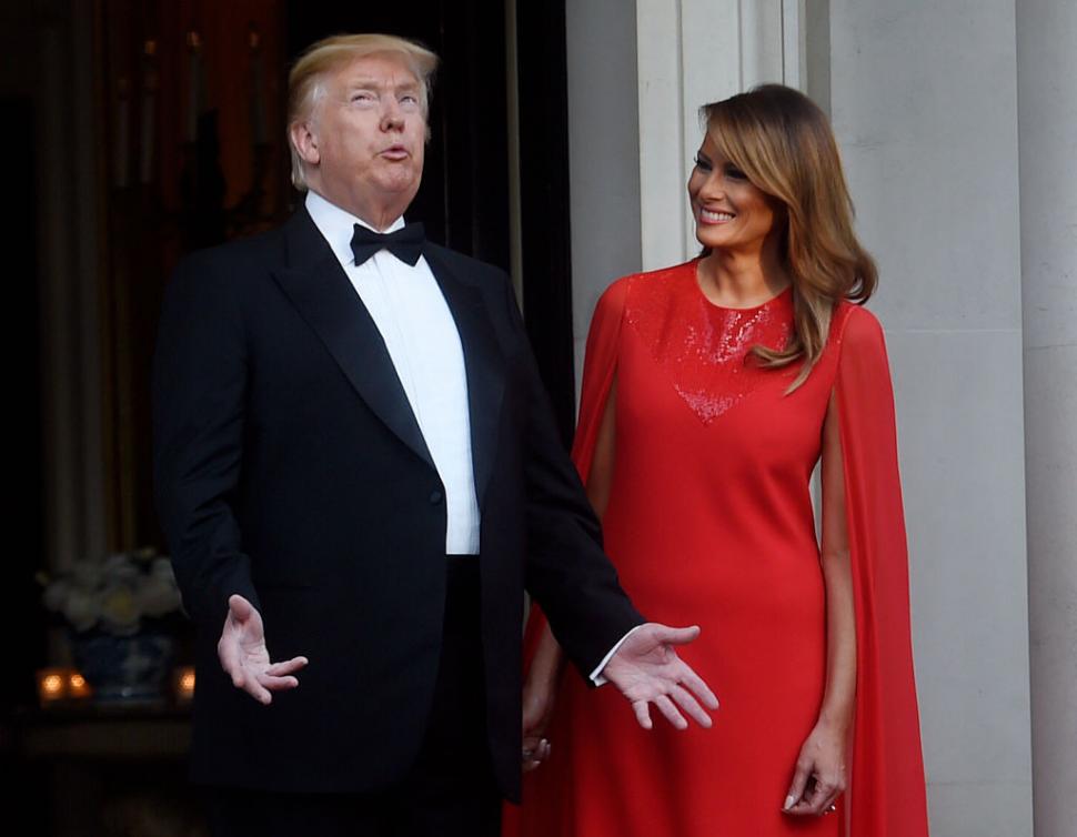 Prima noapte în Marea Britanie. Donald Trump și Melania au stat într-un conac ”magnific” cu 35 de camere, vândut în 1936 pe un dolar 1007936