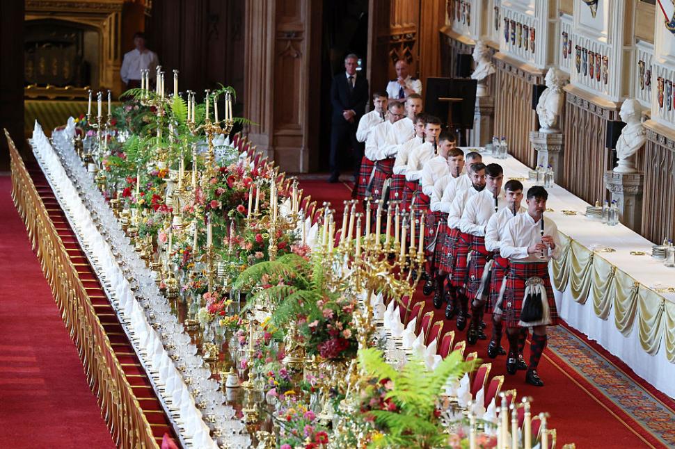 Ce a fost în meniu și cine a fost pe lista de invitați la banchetul de stat de la Windsor 1008237