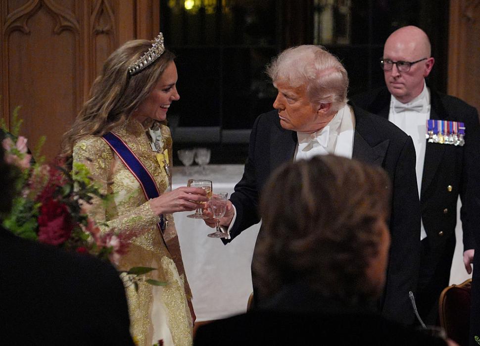 În culisele banchetului de la Windsor: Melania și Camilla nu au stat întâmplător alături. Cum a făcut-o Trump pe Kate să zâmbească 1008184