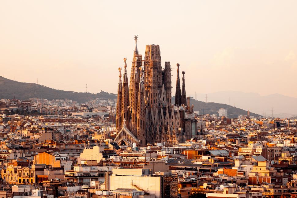 Sagrada Familia va găzdui o serie de evenimente dedicate arhitectului Gaudi. Lucrările se vor încheia în 2026 1010349