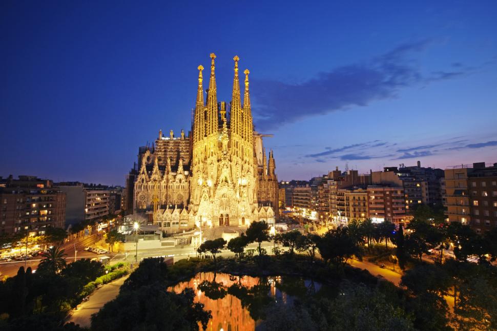 Sagrada Familia va găzdui o serie de evenimente dedicate arhitectului Gaudi. Lucrările se vor încheia în 2026 1010350