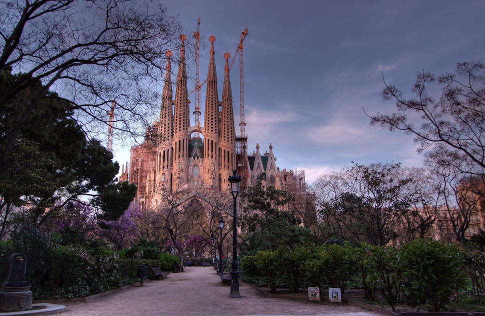 Sagrada Familia va găzdui o serie de evenimente dedicate arhitectului Gaudi. Lucrările se vor încheia în 2026 1010351