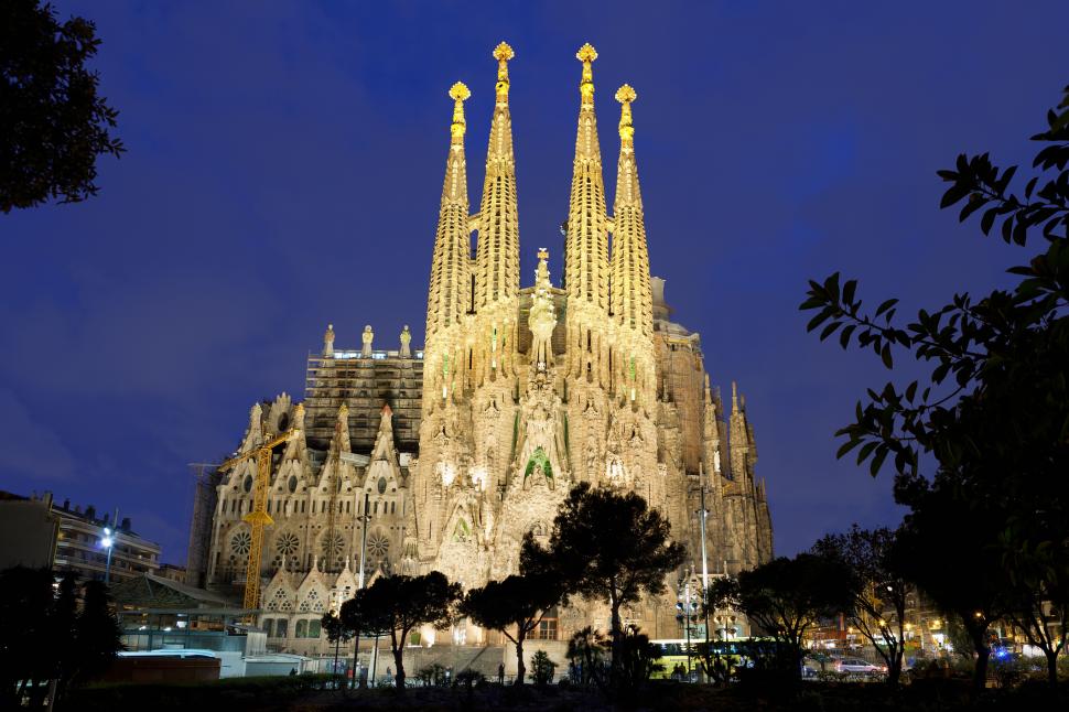 Sagrada Familia va găzdui o serie de evenimente dedicate arhitectului Gaudi. Lucrările se vor încheia în 2026 1010356
