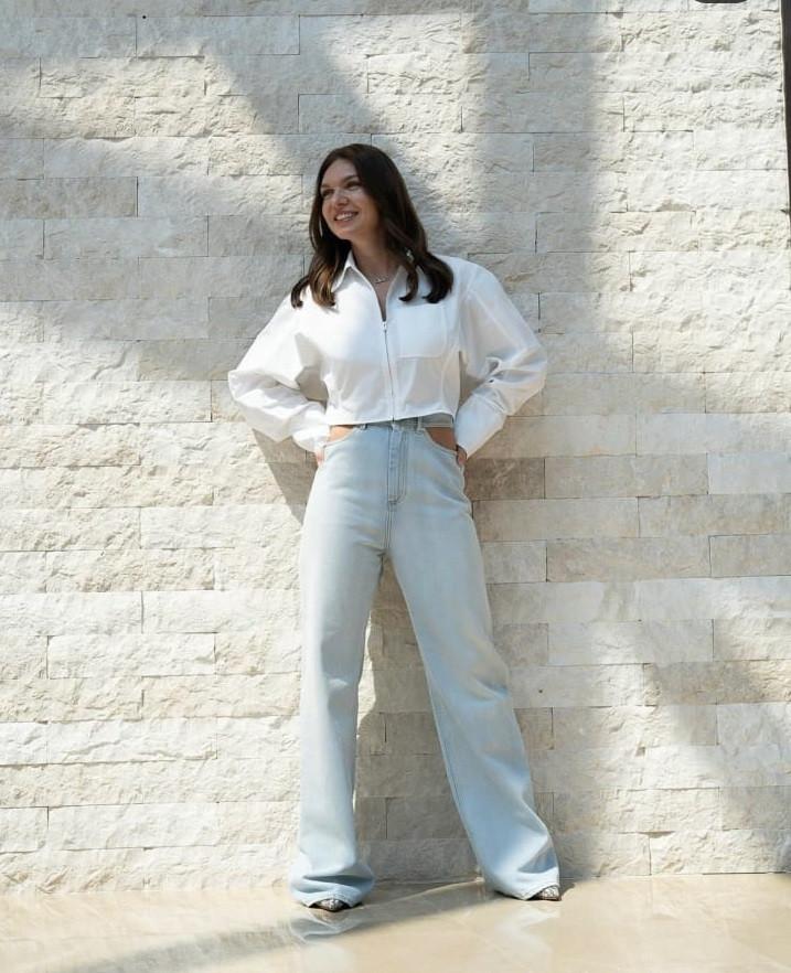 Simona Halep împlineşte 34 de ani. Înainte de ziua ei, a anunţat că a intrat pe piața vinurilor, alături de tatăl său 1010409