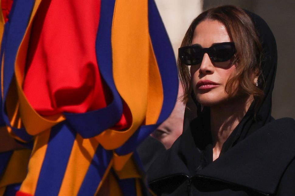 Ipostaza în care a fost surprinsă Rania, regina glamour a Iordaniei. Fotografia s-a viralizat 1010821