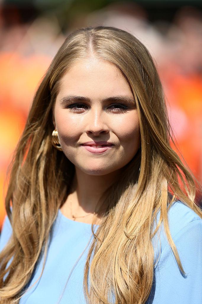 Amalia, prinţesa moştenitoare a Ţărilor de Jos, a început serviciul militar, devenind prima femeie din familia regală care face armată 1011294