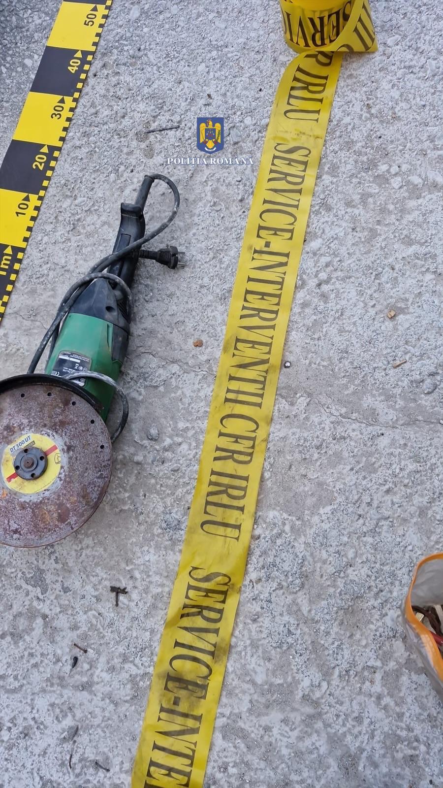 Percheziții de amploare la CFR Marfă: Angajați acuzați că fură din locomotive 1011391