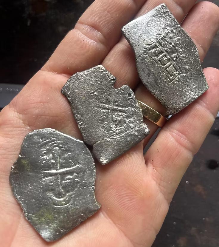 Descoperire extraordinară: o comoară scufundată acum 300 de ani de un uragan a fost, în sfârșit, recuperată 1011808