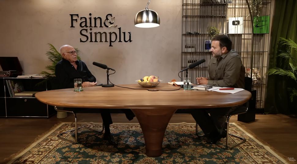 INTERVIU inedit cu profesorul Dan Voiculescu. Despre suferinţă, Dumnezeu, cum vedea România acum 35 de ani şi de ce nu mai poartă Rolex 1011916