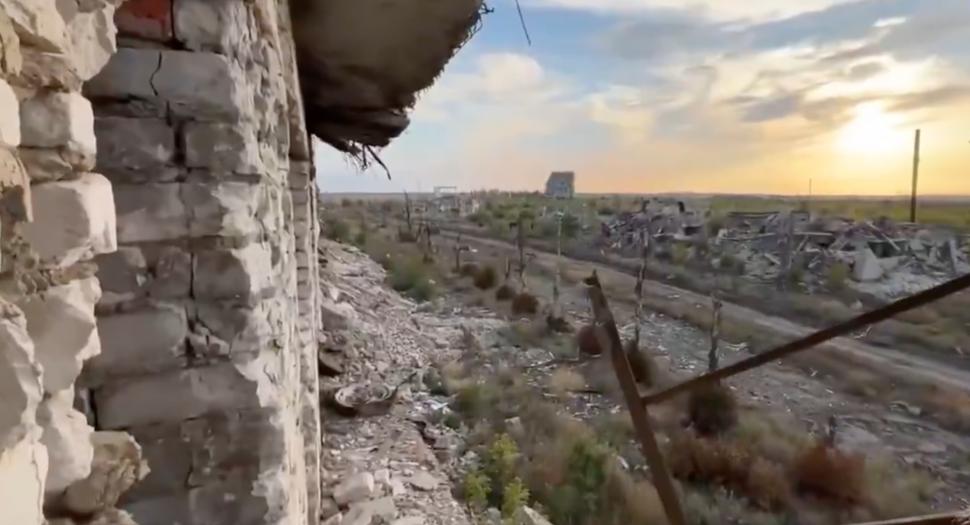 Imagini șocante din orașul ”eliberat” de ruși. Galina, singura femeie rămasă, din cei peste 10.000 de locuitori 1012064