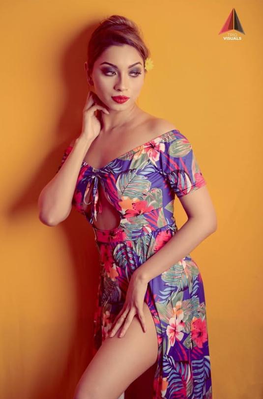 O regină a frumuseții a crezut că ambasadorul saudit s-a îndrăgostit de ea. Aventura s-a încheiat cu un scandal uriaș și arestarea ei 1012045