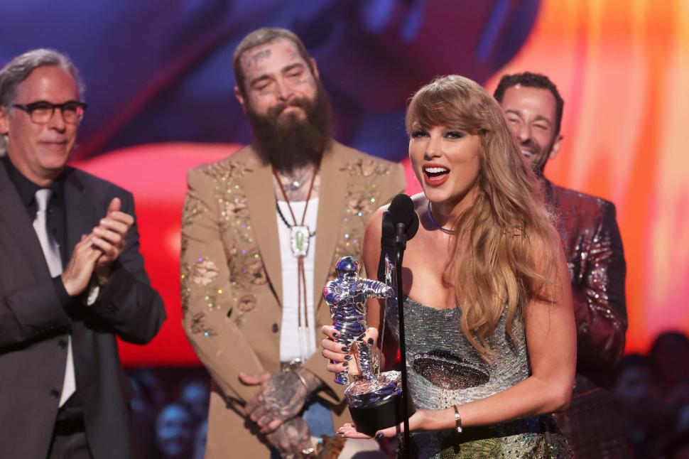 Taylor Swift a lansat „The Life of a Showgirl”. Cel mai scurt album din carieră se anunță deja un succes uriaș 1012147