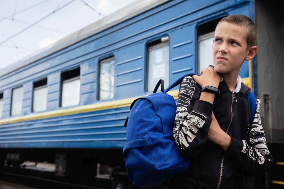 Familii sfâșiate, copii crescuți în frig și teamă. „Ce am învățat după șapte ani pe linia frontului din Ucraina” 1011774