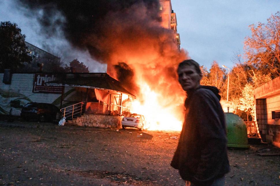 Familii sfâșiate, copii crescuți în frig și teamă. „Ce am învățat după șapte ani pe linia frontului din Ucraina” 1011782