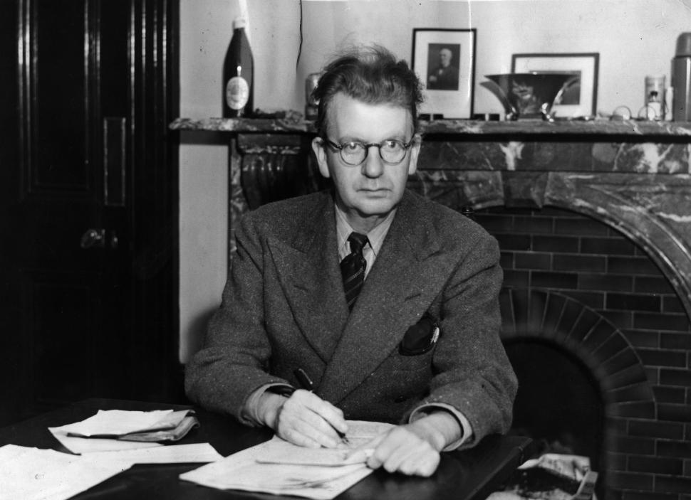 Primul om care a apărut vreodată la televizor. Povestea tânărului care a ajuns vedetă fără să știe 1011175