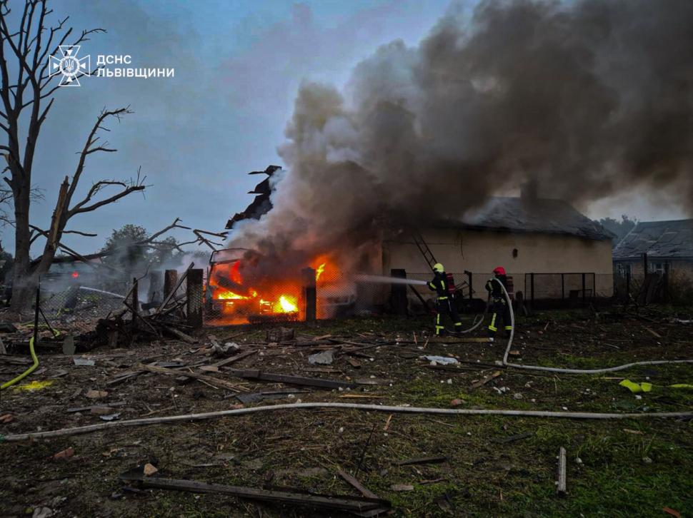 Rusia a atacat masiv Ucraina cu drone și rachete trase din Marea Neagră. NATO a ridicat avioanele F-35 în aer 1012379