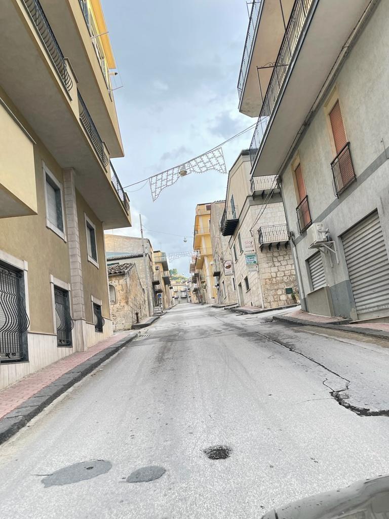 Cum este, de fapt, viața într-un oraș italian cu case de 1 euro 1012695