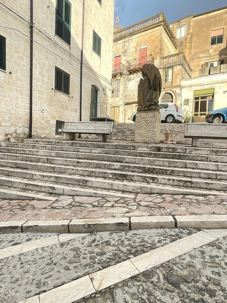 Cum este, de fapt, viața într-un oraș italian cu case de 1 euro 1012701