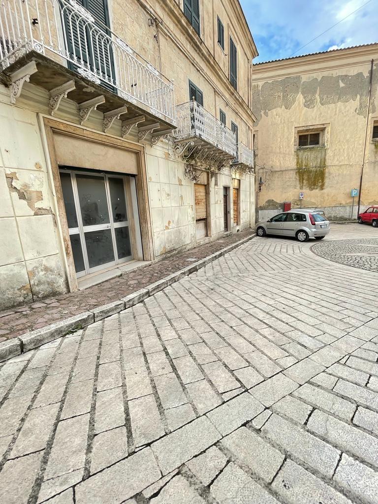 Cum este, de fapt, viața într-un oraș italian cu case de 1 euro 1012704