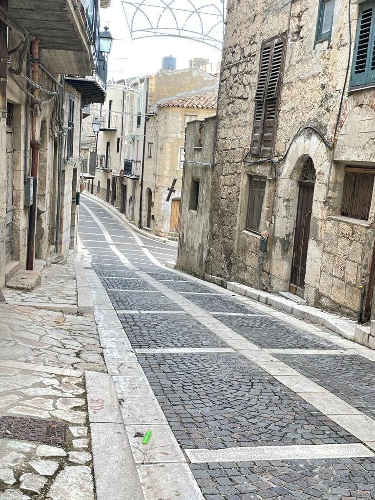 Cum este, de fapt, viața într-un oraș italian cu case de 1 euro 1012711