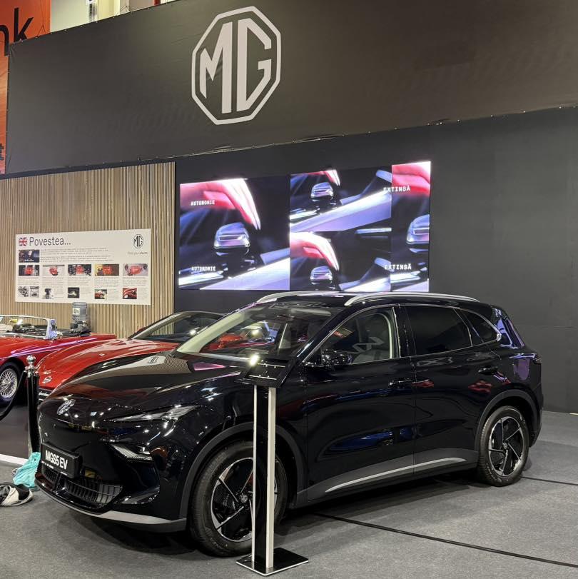 A început SAB 2025. Program şi bilete. Ce maşină a devenit vedeta salonului 1013367