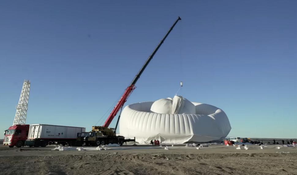 China a lansat cea mai mare eoliană gonflabilă din lume, care poate să zboare la altitudini mari: Cum arată și cât produce S1500 1013320