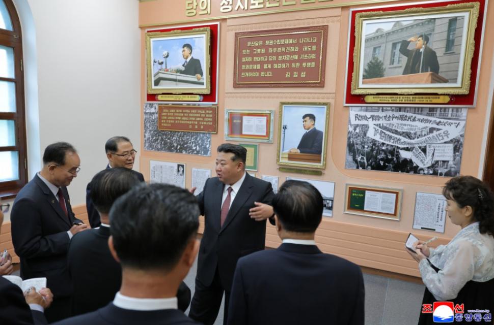 Toate semnele care arată că Kim Jong Un pregătește ceva cu adevărat uriaș la sfârșitul săptămânii 1013564