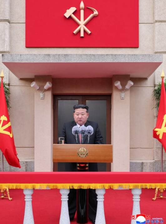 Toate semnele care arată că Kim Jong Un pregătește ceva cu adevărat uriaș la sfârșitul săptămânii 1013570