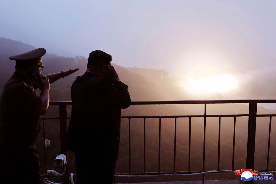 Toate semnele care arată că Kim Jong Un pregătește ceva cu adevărat uriaș la sfârșitul săptămânii 1013574