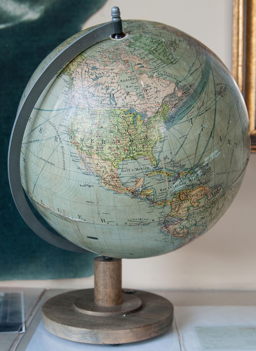 Cristale de zircon vechi de 700 de milioane de ani arată că Grecia a fost lipită de America de Sud  1013909