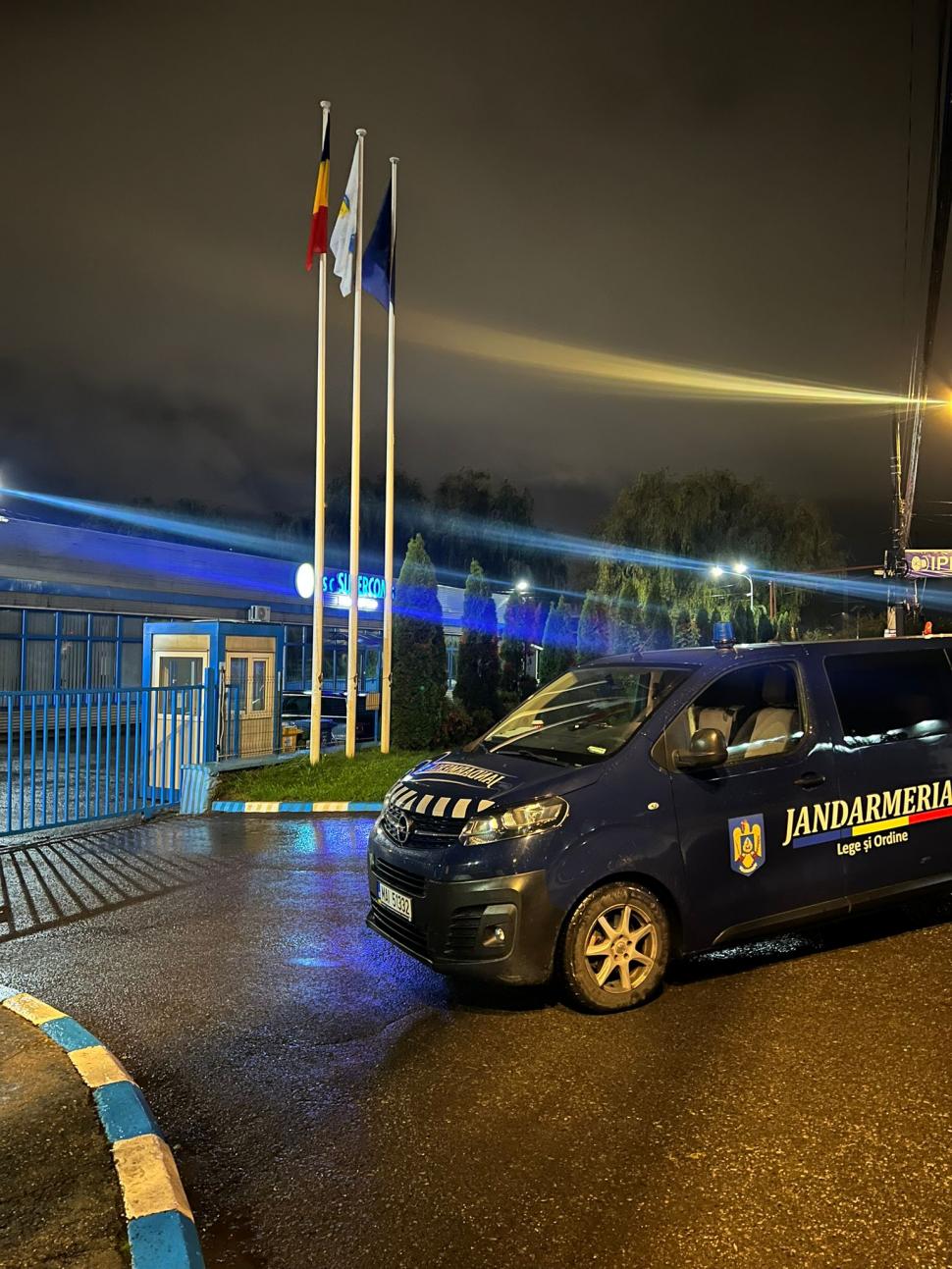 Gest inconștient: O femeie a dat foc la deșeuri chiar lângă o magistrală de gaz din Bistrița 1014220