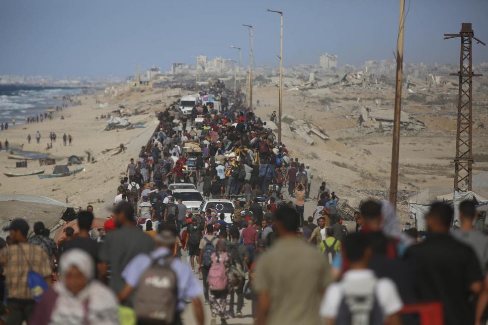 Imaginile durerii și neputinței: Palestinienii se întorc în Gaza după doi ani, dar casele lor nu mai există. „Nu știm unde să mergem” 1014227