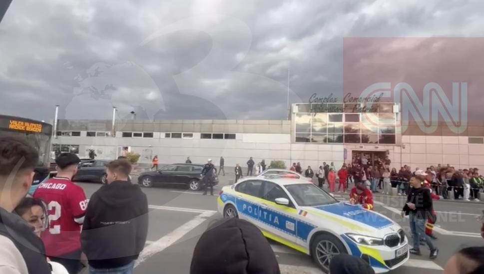 Mamă lovită mortal pe trecere în București, cu fetița de 2 ani. Fiul ei de 10 ani o suna chiar atunci, dar i-a răspuns medicul SMURD 1014590