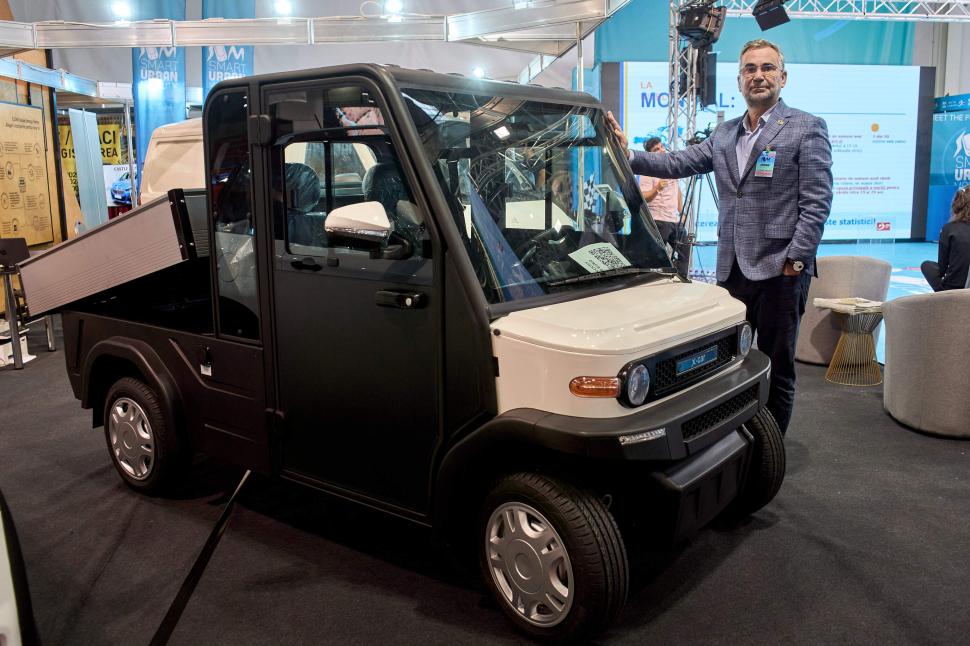 75.355 de vizitatori la cel mai important eveniment dedicat oraşelor viitorului, organizat de Antena 3 CNN cu Salonul Auto București 1015480