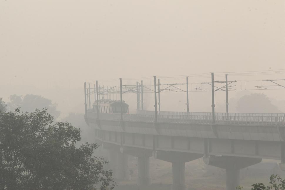 Țara care rămâne fără soare: Cum schimbă aerul murdar vremea și viața de zi cu zi 1015086