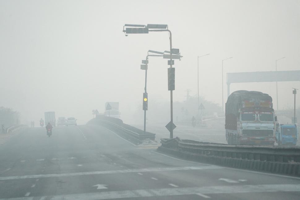 Țara care rămâne fără soare: Cum schimbă aerul murdar vremea și viața de zi cu zi 1015087