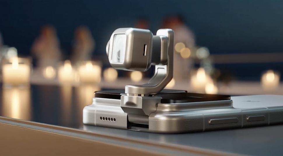 A apărut primul telefon-robot din lume: Honor are o cameră cu AI montată pe un braț robotic pliabil. Cum arată și când va fi lansat 1015929