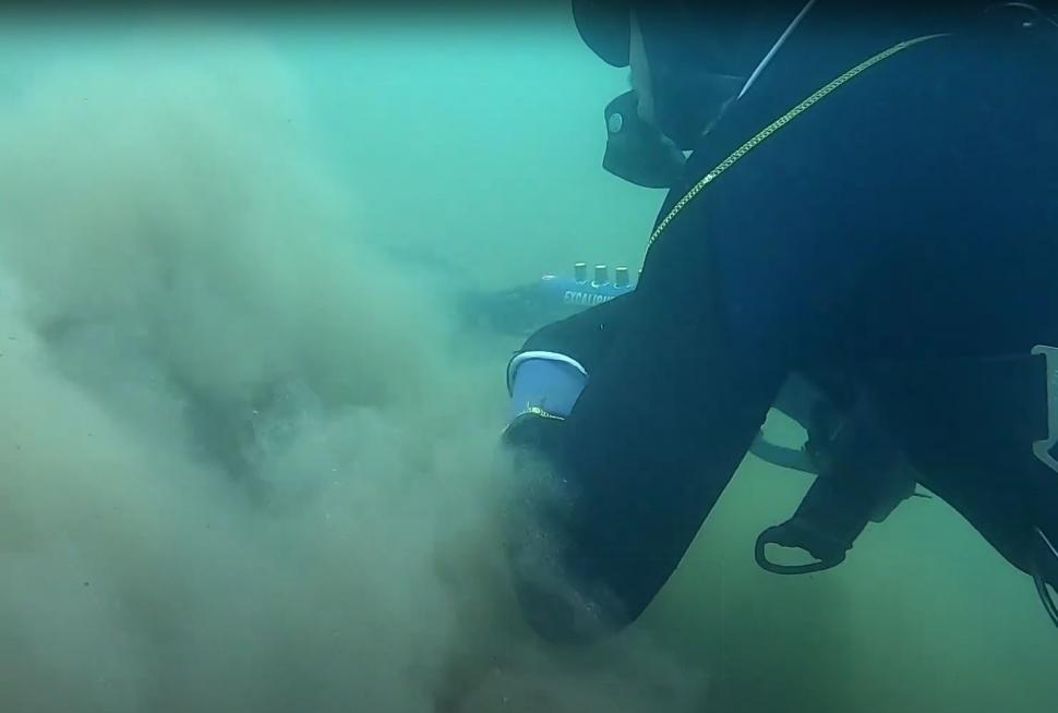 Descoperire uluitoare în Italia. Zeci de artefacte din Epoca Bronzului, găsite în satul subacvatic din Lacul Mezzano  1016156