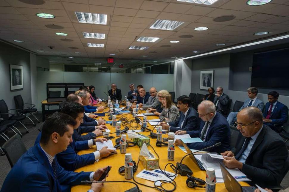 Ministrul Rogobete a avut o întâlnire cu vicepreședintele Băncii Mondiale: „Am punctat necesitatea construirii unui nou Spital de Arşi” 1016244